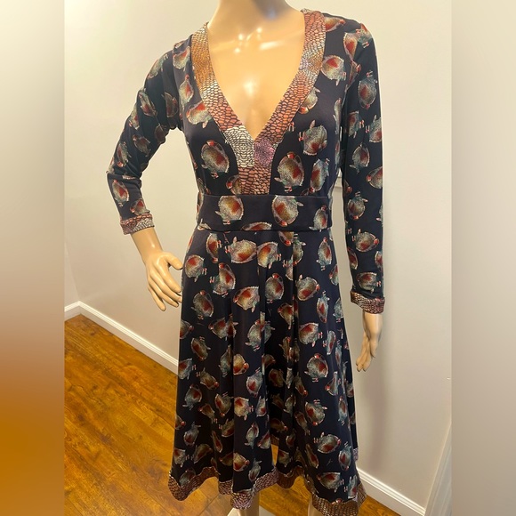 Issa London Dresses & Skirts - Issa London Dress